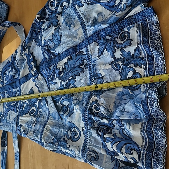 Alice and Olivia Geneva Midi Dress - Picture 15 of 16